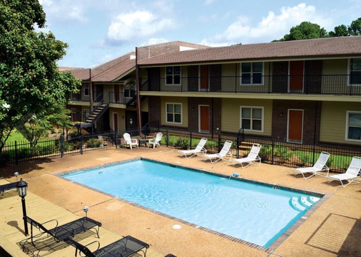 Short Walk To Jsu Stadium, Hospitals, And Bars In Fondren แจ็คสัน ภายนอก รูปภาพ