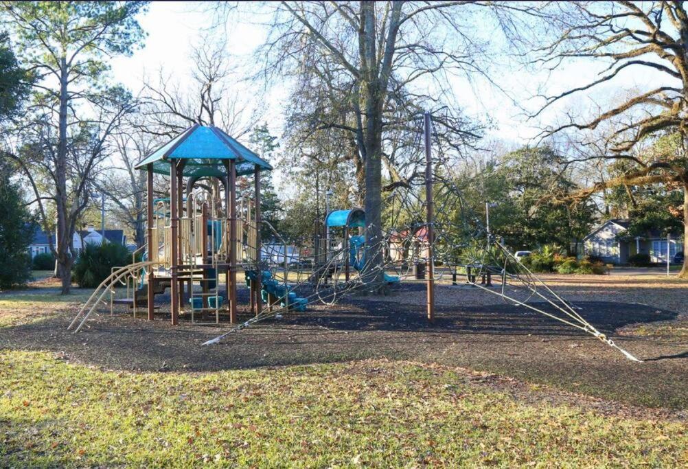 Short Walk To Jsu Stadium, Hospitals, And Bars In Fondren แจ็คสัน ภายนอก รูปภาพ